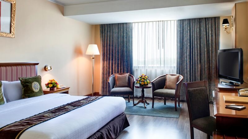 Deluxe King Room