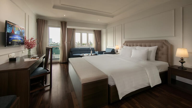 Executive City View With Balcony