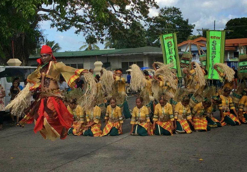 Joining festival Bago