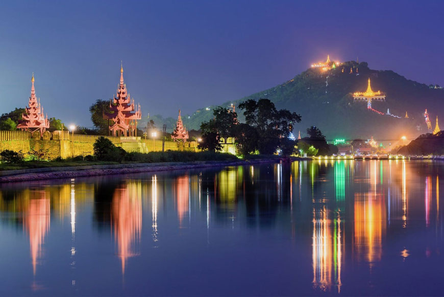 Admiring Mandalay at night