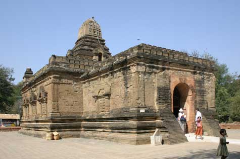 Visit Nandamanya Temples