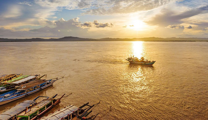 Bagan Sunset Boat Trip