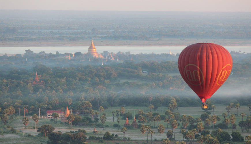 Balloons Over Bagan Tour in Myanmar